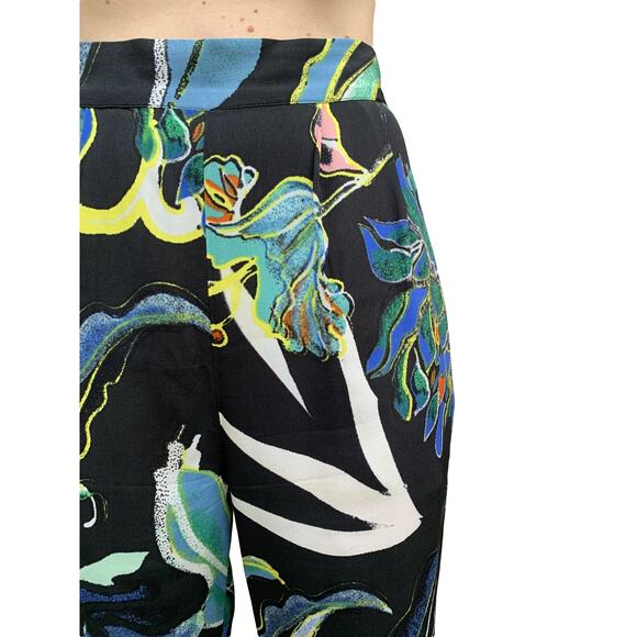 H&M Patterned Wide Leg Pants in Tropical Multi - Size 4 - Picture 4 of 5